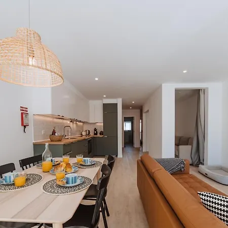 The Terrace - Daire Santa Cruz (Oeste)